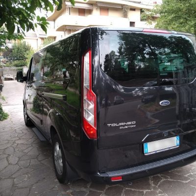 ford-tourneo-custom-retro-sinistra